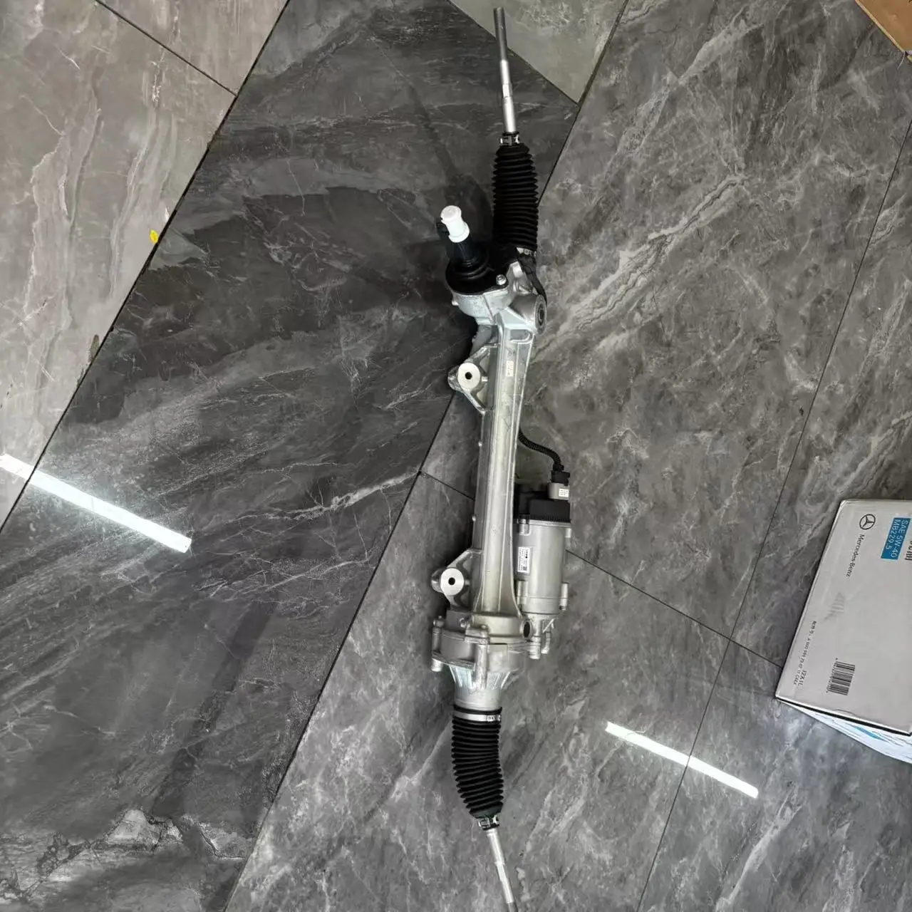 قطع غيار السيارات مناسبة لرف التوجيه والعتاد الكهربائي OEM وترس رقم OE. 32105B33724 #3