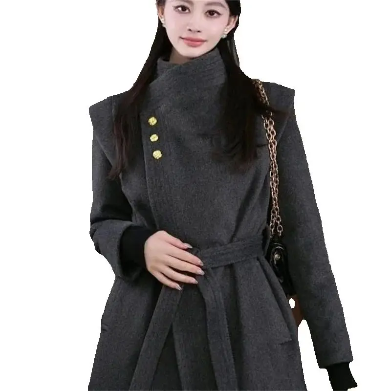 

2025 черные пальто, шерстяное пальто, женское зимнее новое высококачественное толстое верхнее белье, модная шерстяная ветровка с поясом, женское пальто