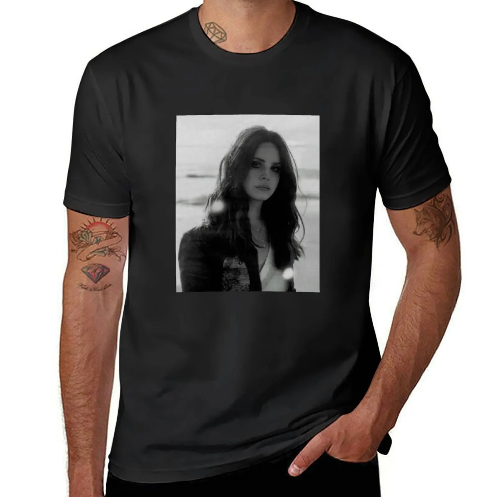 

Lana Del Rey portrait at the beach T-Shirt vintage clothes plus sizes graphics boys animal print mens graphic t-shirts hip hop