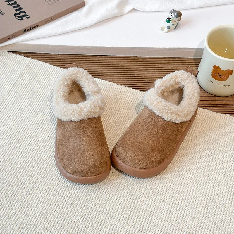 

Модная детская зимняя хлопковая обувь, новая детская уличная обувь без шнуровки на толстой подошве, простая нескользящая теплая плюшевая обувь для девочек, повседневная обувь