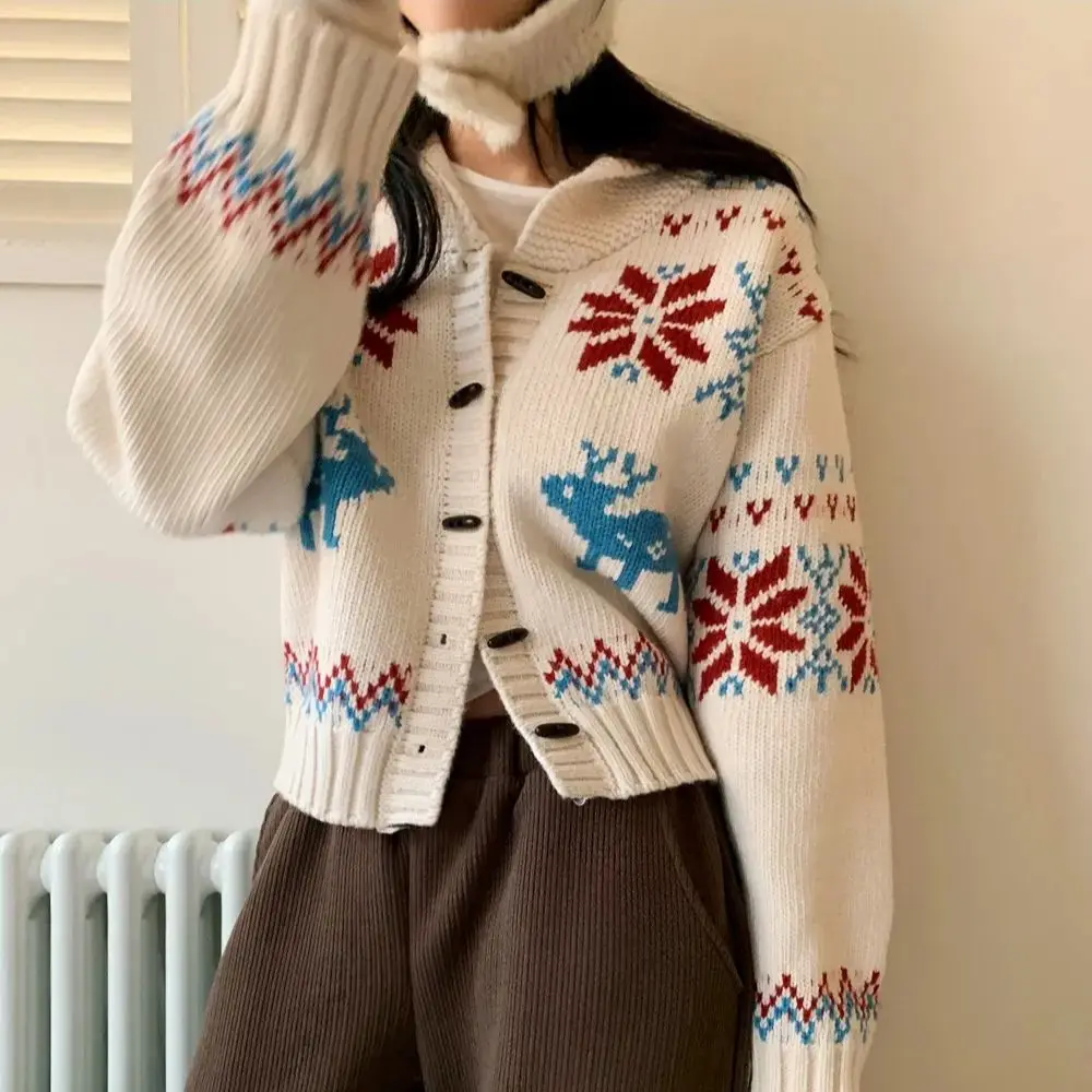 

Korean style Elk snow pattern color scheme horn buckle knitted sweater cardigan