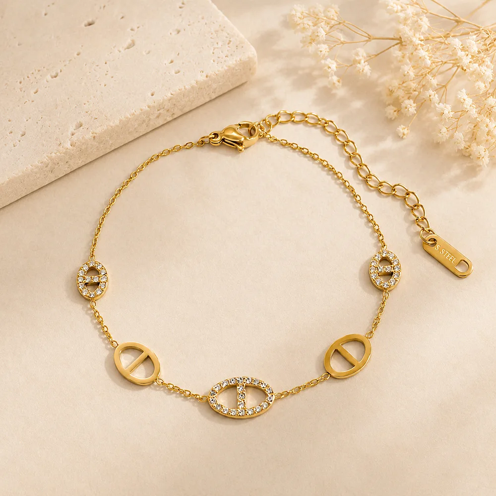 Women's 18k Gold Plated Multi Pig Nose Necklace Bracelet Set