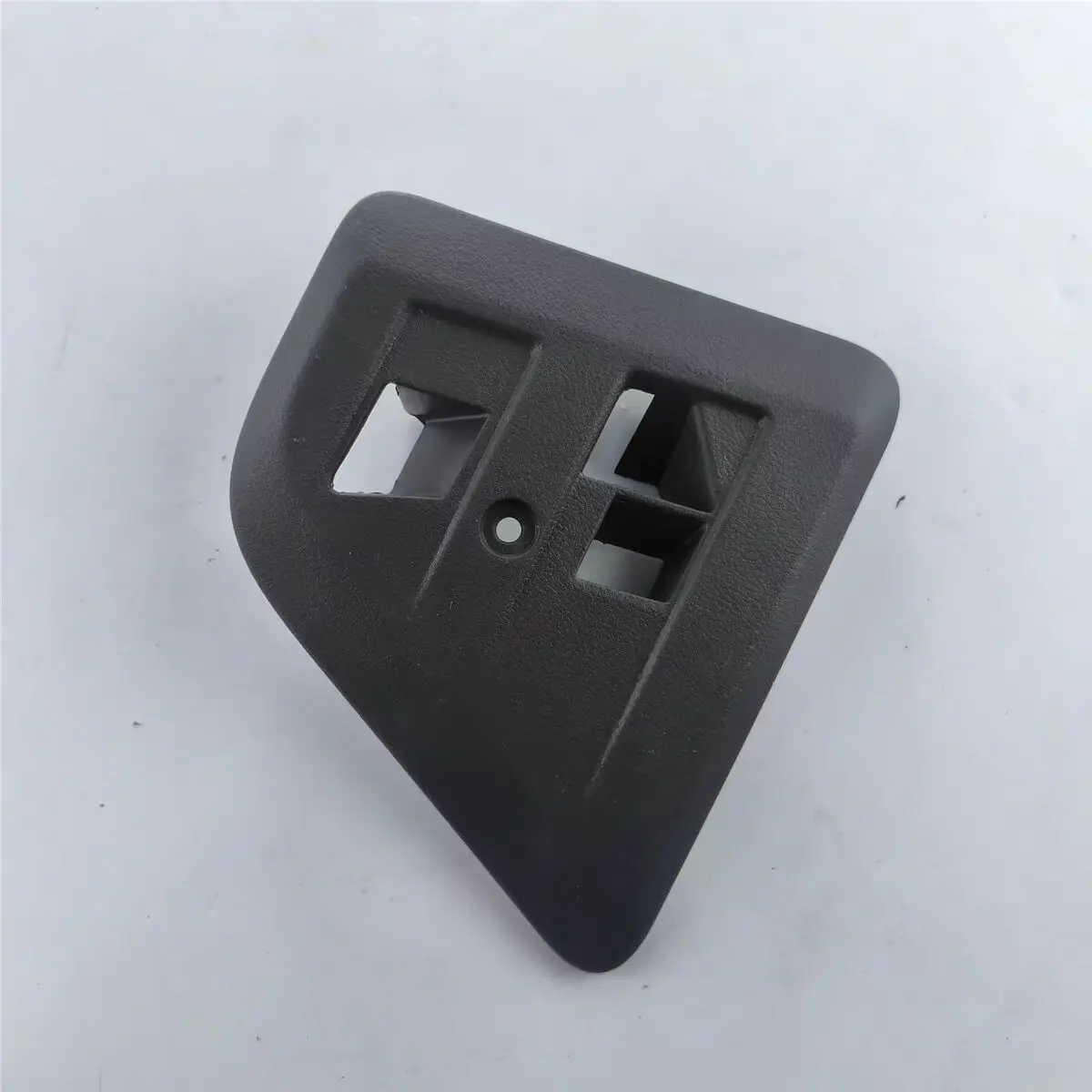 Applicable to Roewe 550 MG MG6 Floor Rear Air Duct Air Conditioning Foot Vent Cover