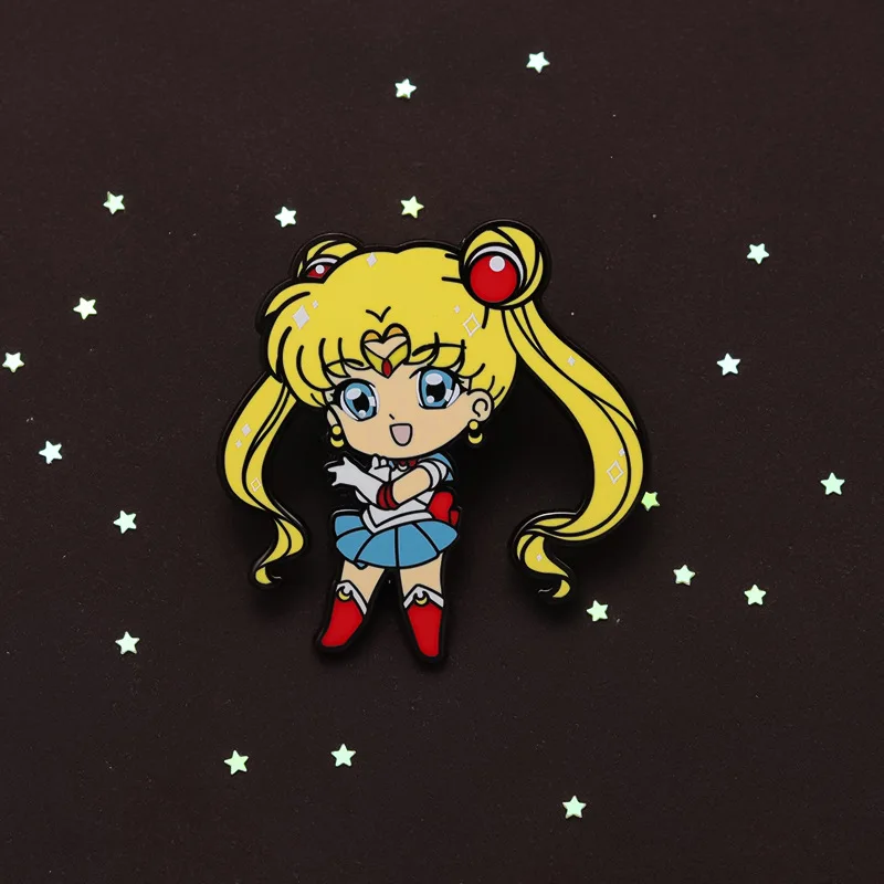 Tsukino Usagi Enamel Badges Cute Sailor Moon Pins Kawaii Manga Brooch Anime Badge for Backpack Clothing Lapel Cosplay Toy Gifts