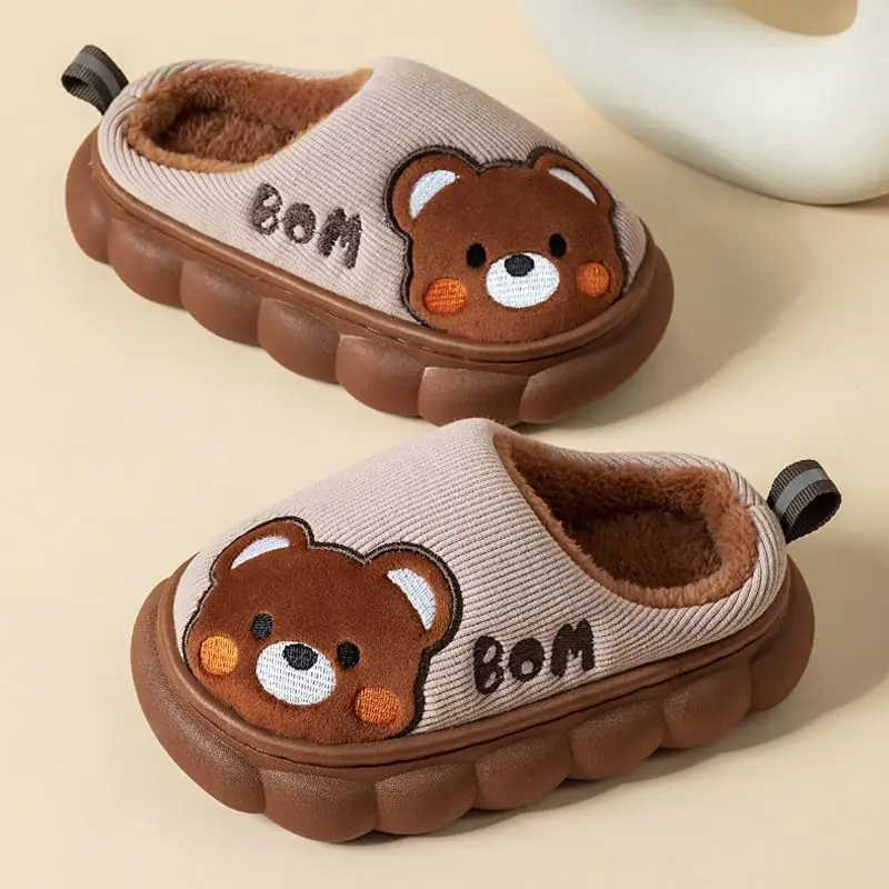 

2026 Autumn Winter Kids Cotton Slippers Bear Design Plush Warm Non Slip Indoor Shoes for Boys Toddler Big Kids Home Use