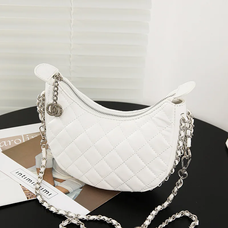 

Fashion High-end Rhombic Chain Small Bag 2023 New Crescent Bag Niche Underarm Shoulder Crossbody Bag for Women