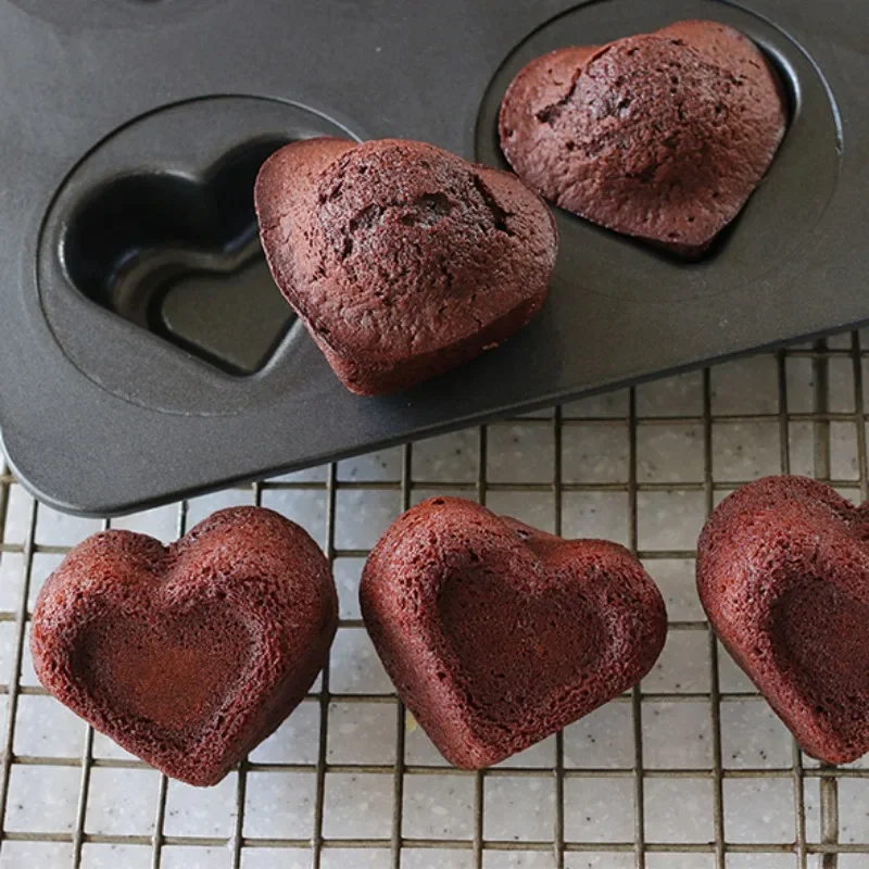 

6cup Love Shaped Baking Cake Mold Pan, Non-Stick Stainless Steel Madeleine Mold,Mini Carbon Muffin Bakeware