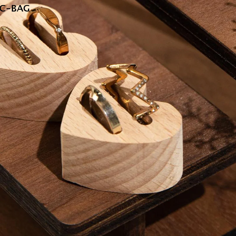 حامل عرض حلقي للمجوهرات الخشبية - حامل منظم مستدير/مربع/قلب مفرد/فتحة مزدوجة لنوافذ عداد الحلقة