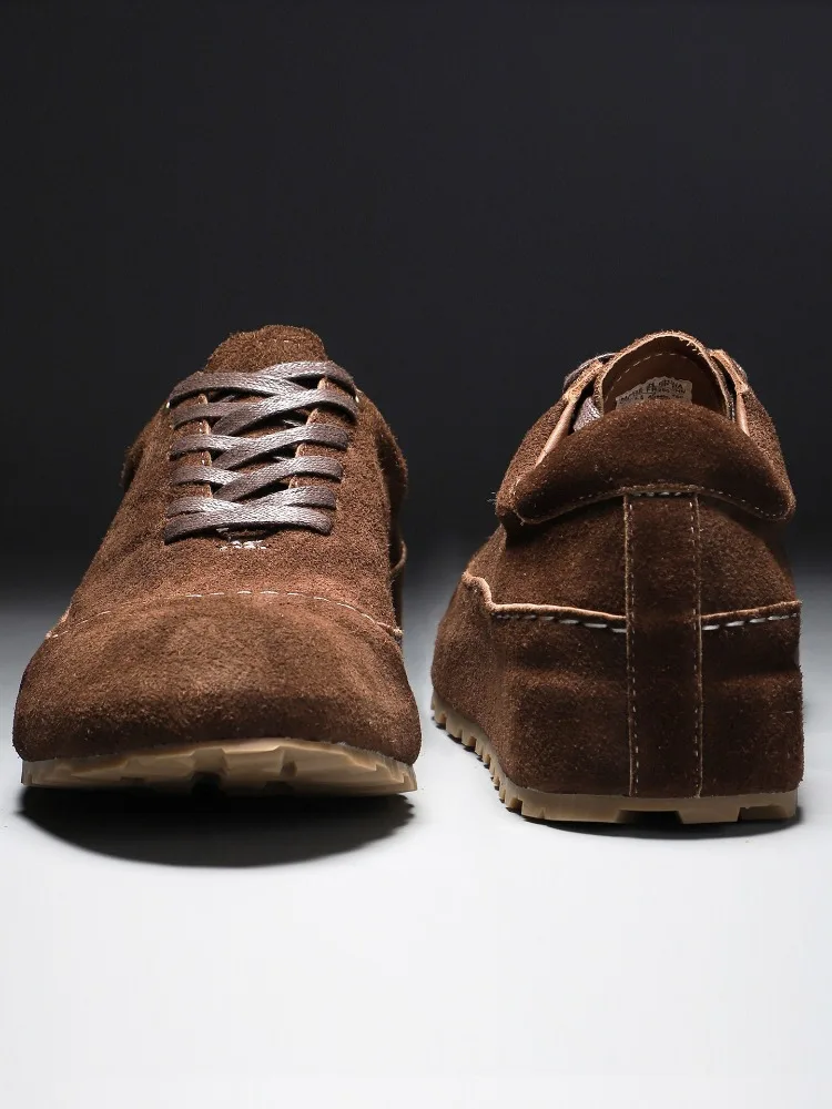 Men Retro Suede Leather Casual Shoes Hand‑stitched Lace‑up Thick Serrated Wedge Sole Brown Low‑top Walking Sneakers