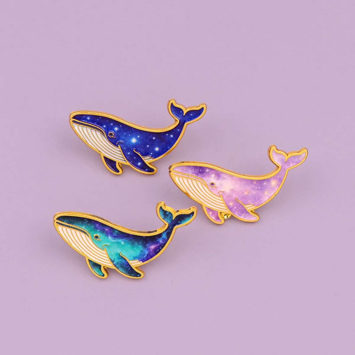 

1/3 шт. милые эмалевые значки в виде кита – пастельные цвета – прочные броши из цинкового сплава для рюкзаков, курток, головных уборов – идеальный подарок