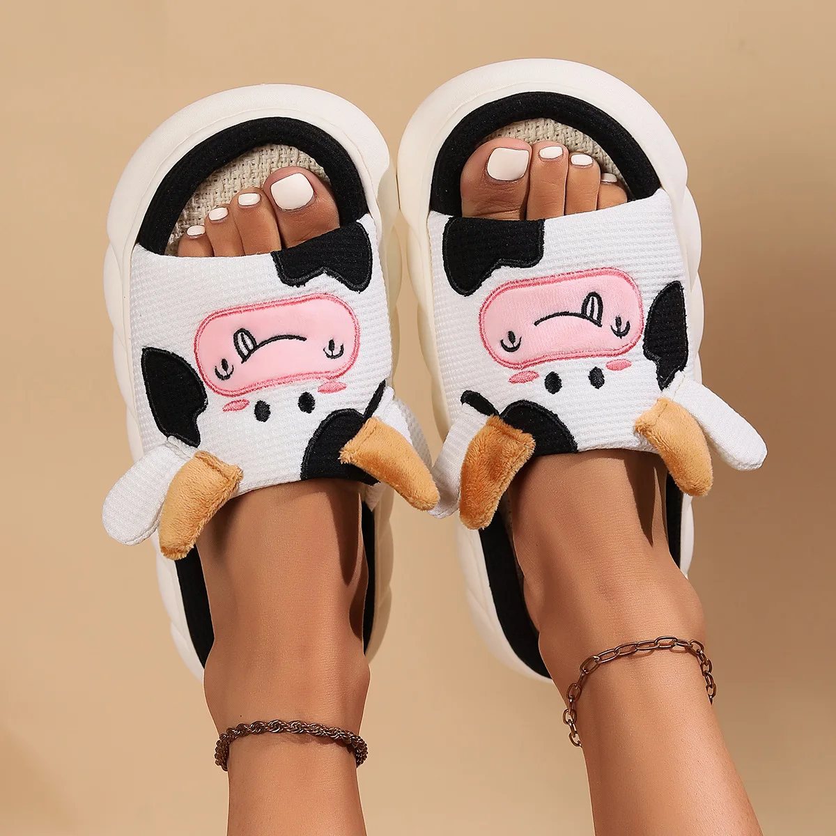 Cartoon Cute Cow House Slippers Women Platform Soft Sole Anti-slip Home Slides Woman Lightweight Warm Plush Indoor Cozy Slippers