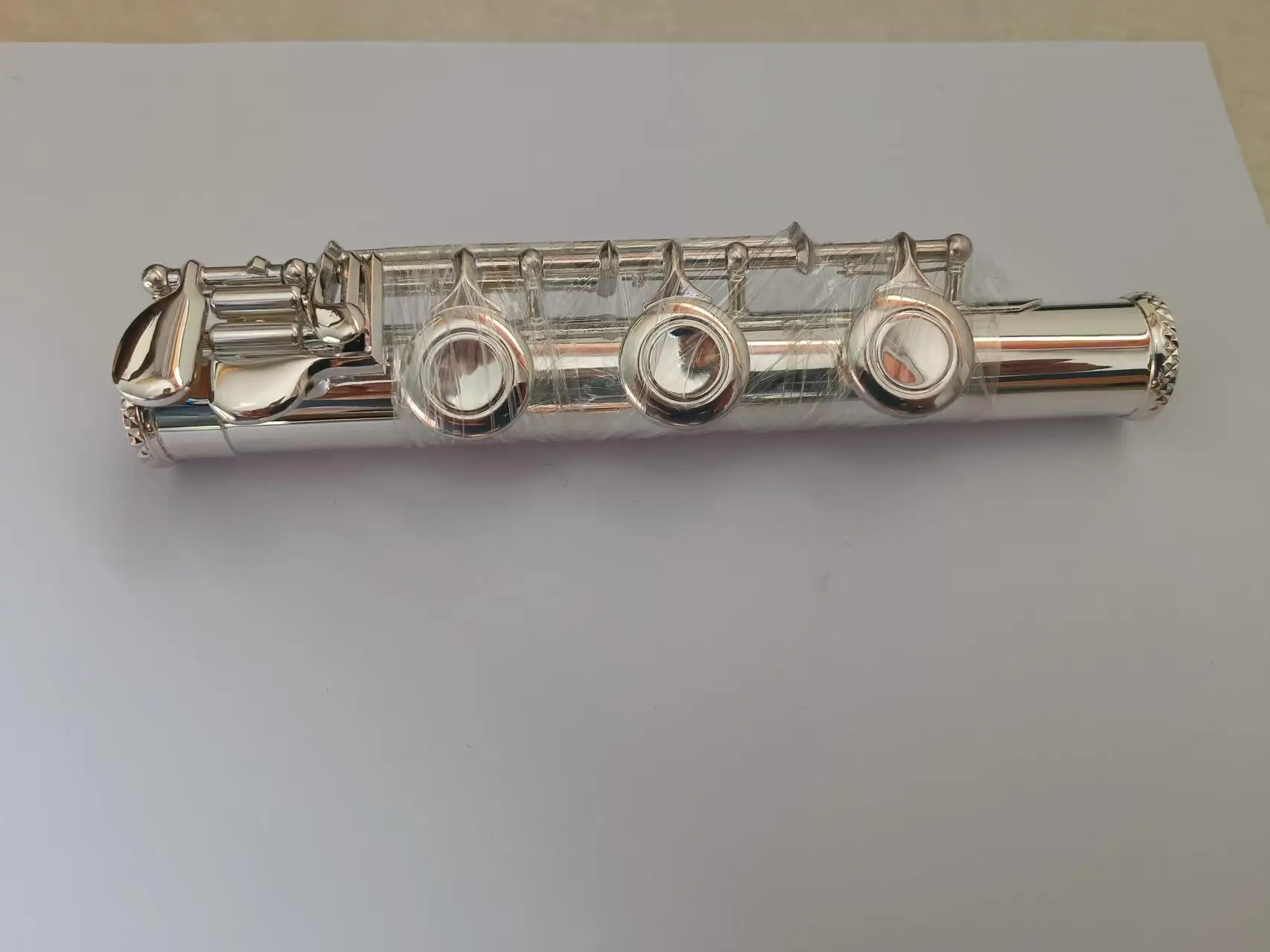 Jak poprawić grę na flet paskowy dzięki B-tail do flety? Kompletna recenzja i poradnik dla muzyków