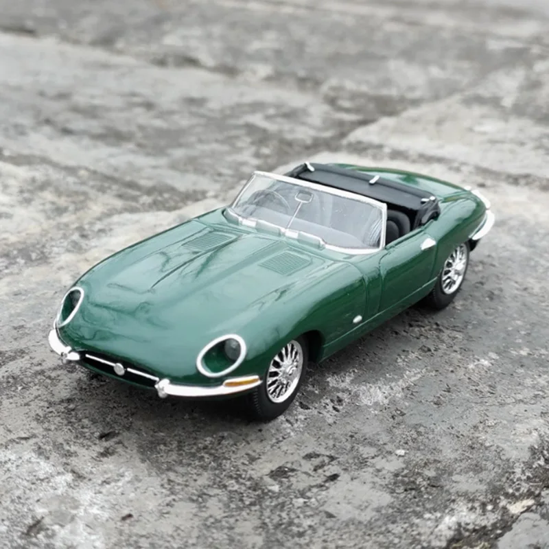 Delprado Diecast 1/43 مقياس Jajuar's E-TYPE سيارة رياضية كلاسيكية سبيكة محاكاة نموذج سيارة جمع عرض لعبة هدية تذكارية