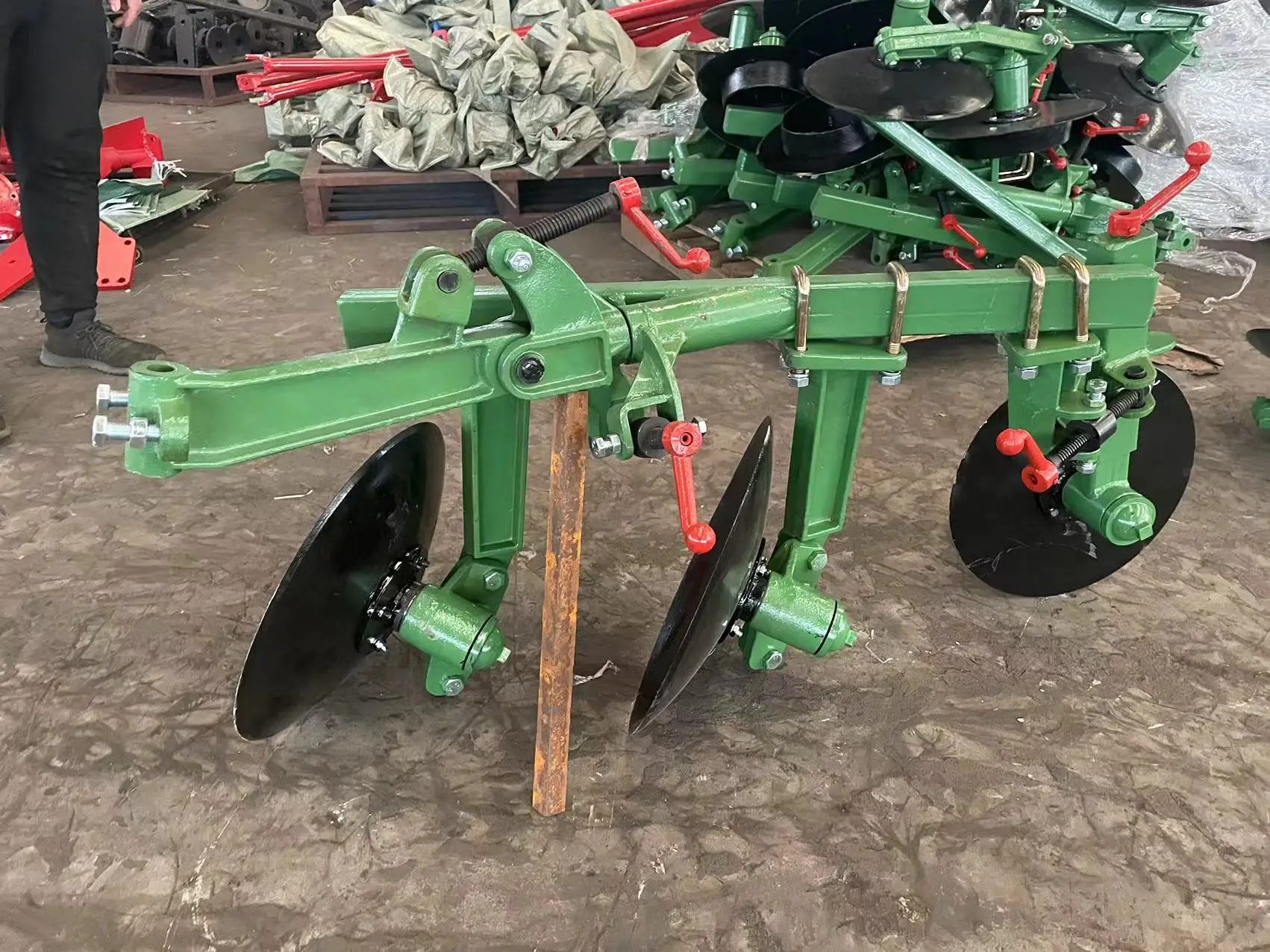 walking tractor disc plow adjustable disc plow