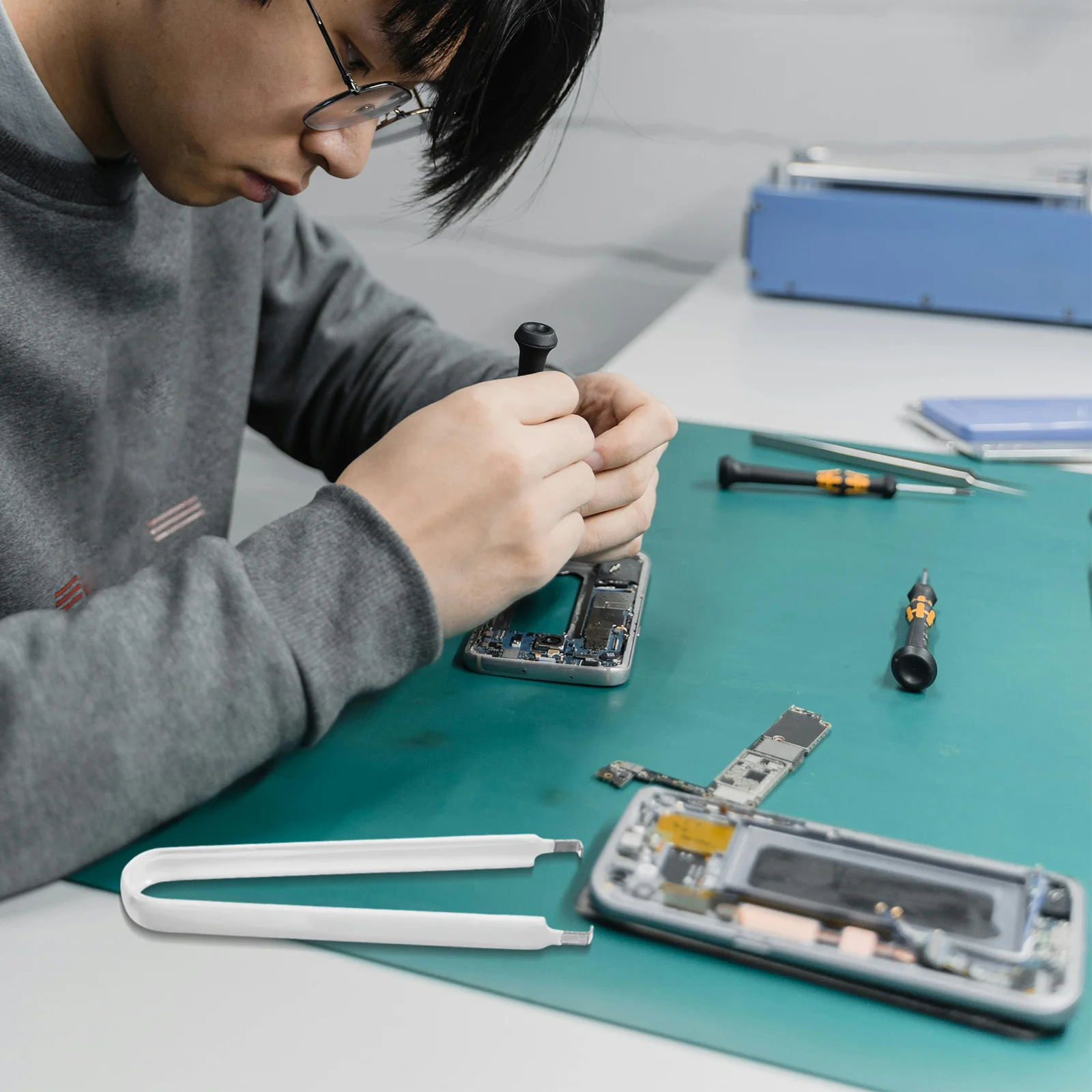 

Ic Chip Puller Extractor Tool U-Shaped Design for Dip Components Easy Operation Reliable Quality Extraction Clip Pliers