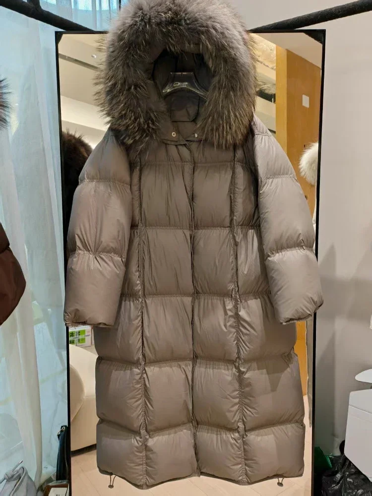 Lightweight Puffer Women's Down Jacket with Natural Fur Winter Quilted Down Outerwear with Natural Fur Trim for Freezing Weather