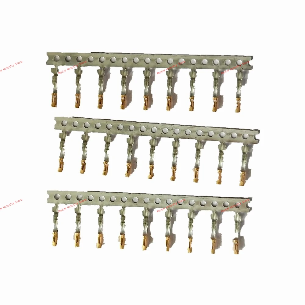 

NEW Rear Accessory Connector Kit PMLN5072A For Motorola DM3400 DM3401 DM3600 DM3601 DR3000 DM4400 DM4401 DM4600 DM4601 Radio