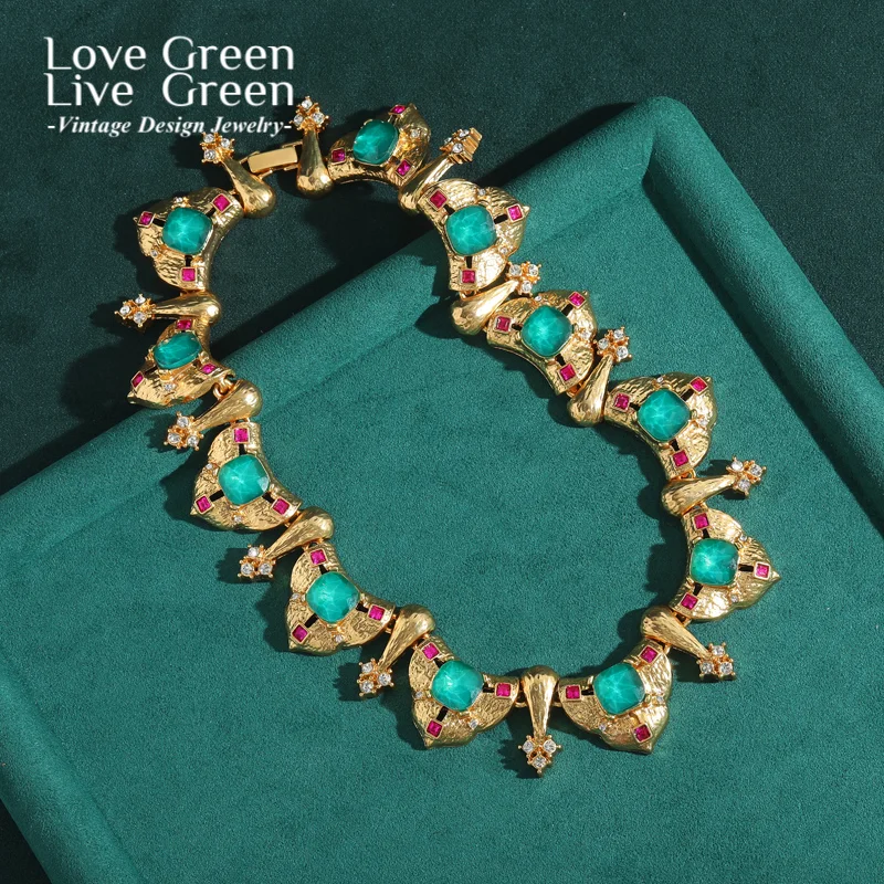

Vintage Blue Stone Chokers Necklaces For Women Square Natural Gold Color Rhinestone Luxury Jewelry Designer Dubai Accessories