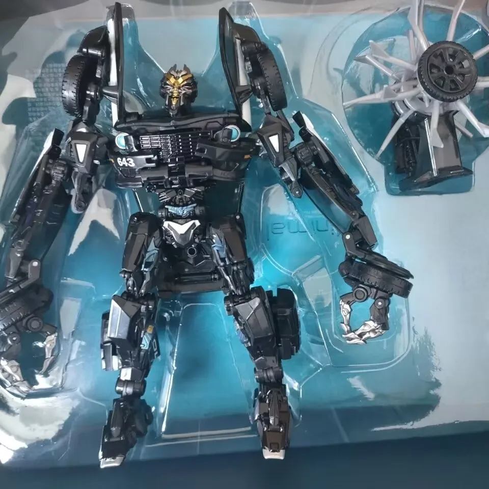 Model Society XP15 Police Performer Barricade Transformation Toys