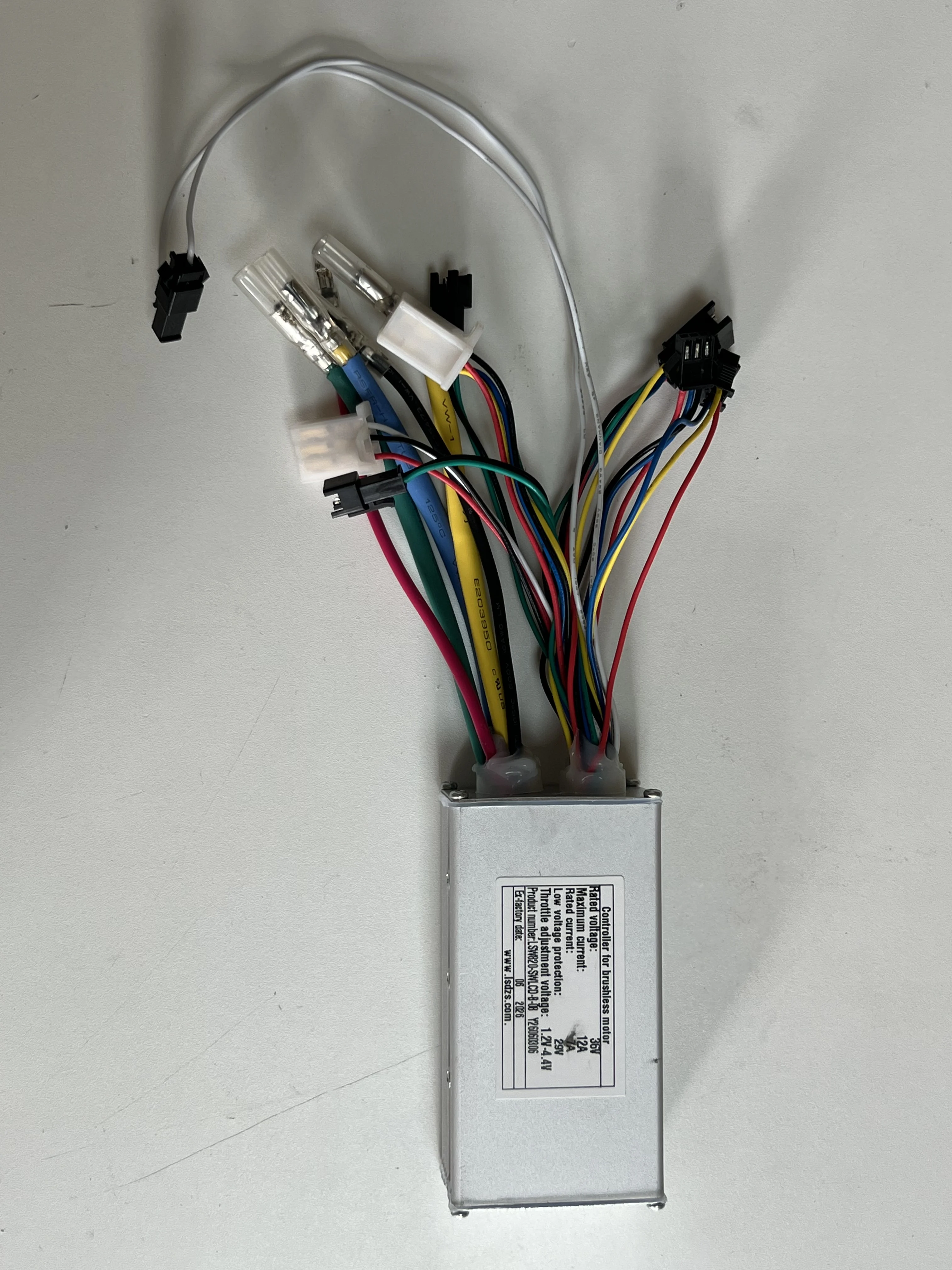 Nulkomma LSW820-SWLCD-B-08 36V 7A Rated 12A Peak Brushless E-bike Motor Controller Speed