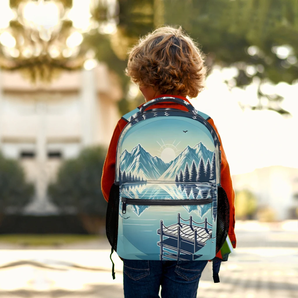 Neue weibliche Mode hoch wasserdicht College-Rucksack heitere Bergsee-friedliche Natur Landschaft Illustration ﻿