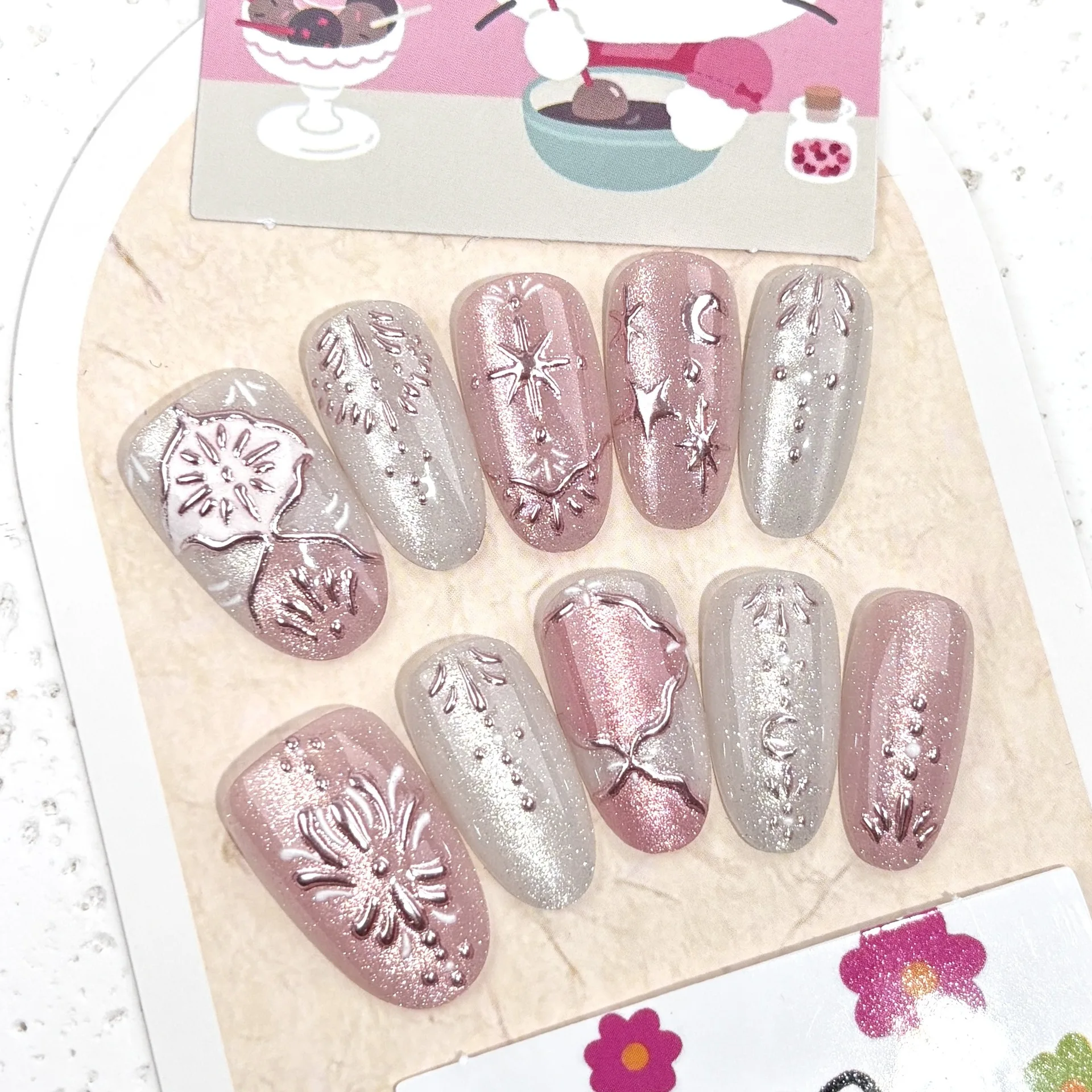 24pcs Pink Cat Eye Moon Star Press on Nail Glitter Golden Line Fake Nail Short Oval Full Coverage Nail Tips for Women False Nail 3