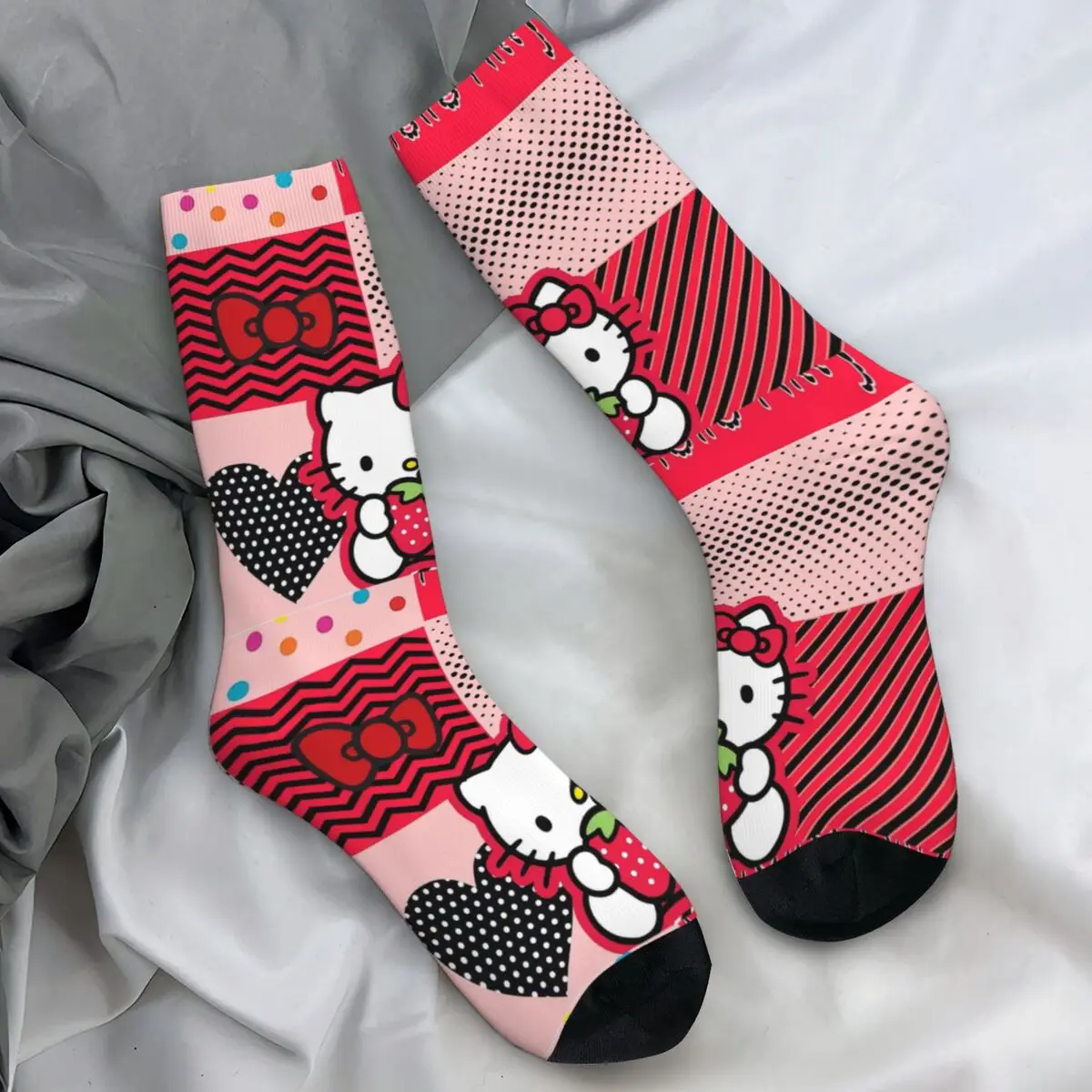 Hello Kitty Art  Socks Leisure Stockings Autumn Anti Bacterial Men Socks Medium Soft Sanrio Halloween Graphic Outdoor Socks