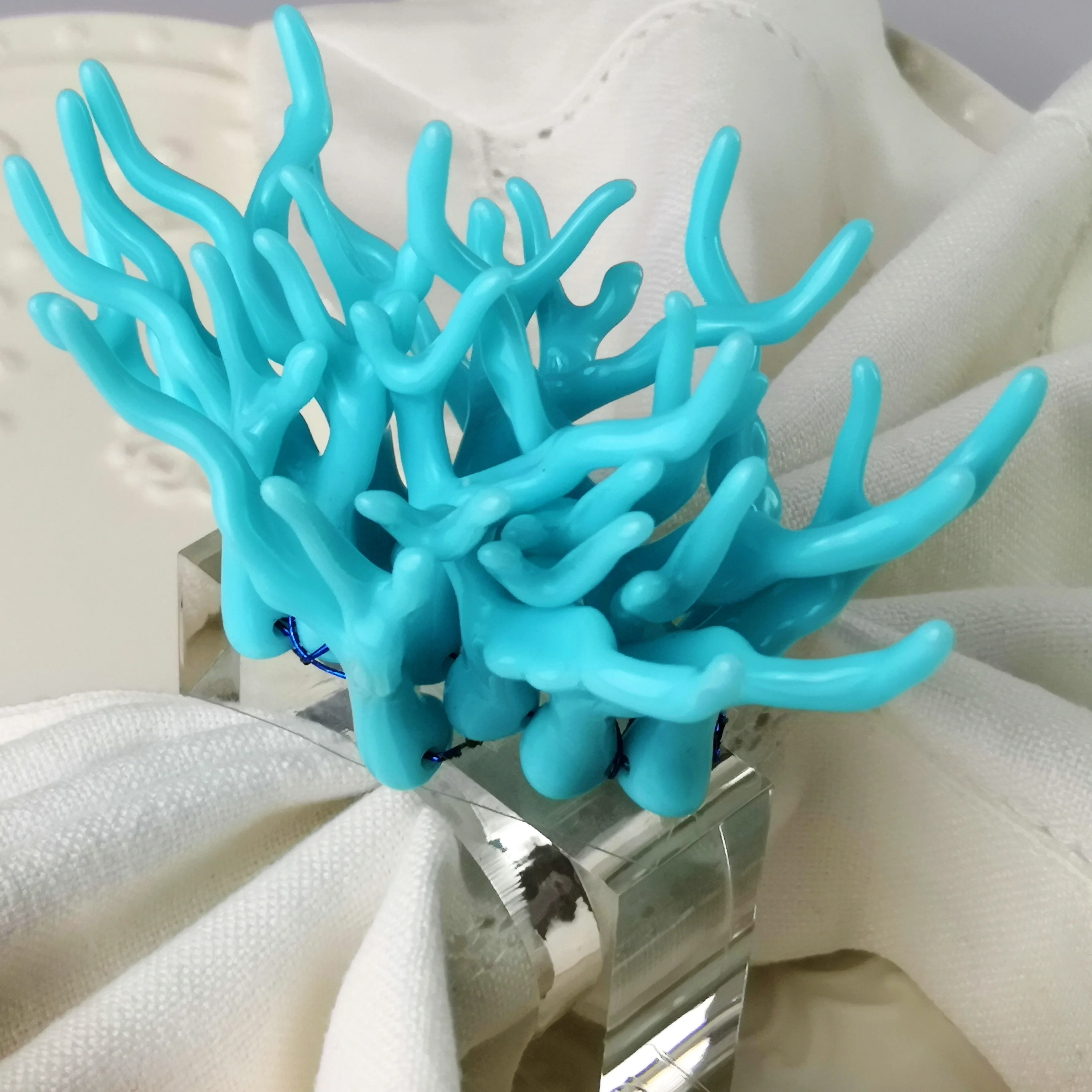 Free Shipping Colorful Coral Acrylic Napkin Ring New Design Napkin Holder 4 Pcs