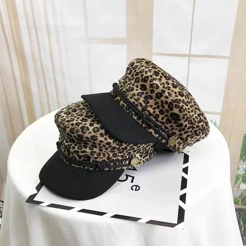 Korean style Fashion Women hat Vintage Flat navy hat Leopard print Octagonal hat 2024 HOT Female Military cap