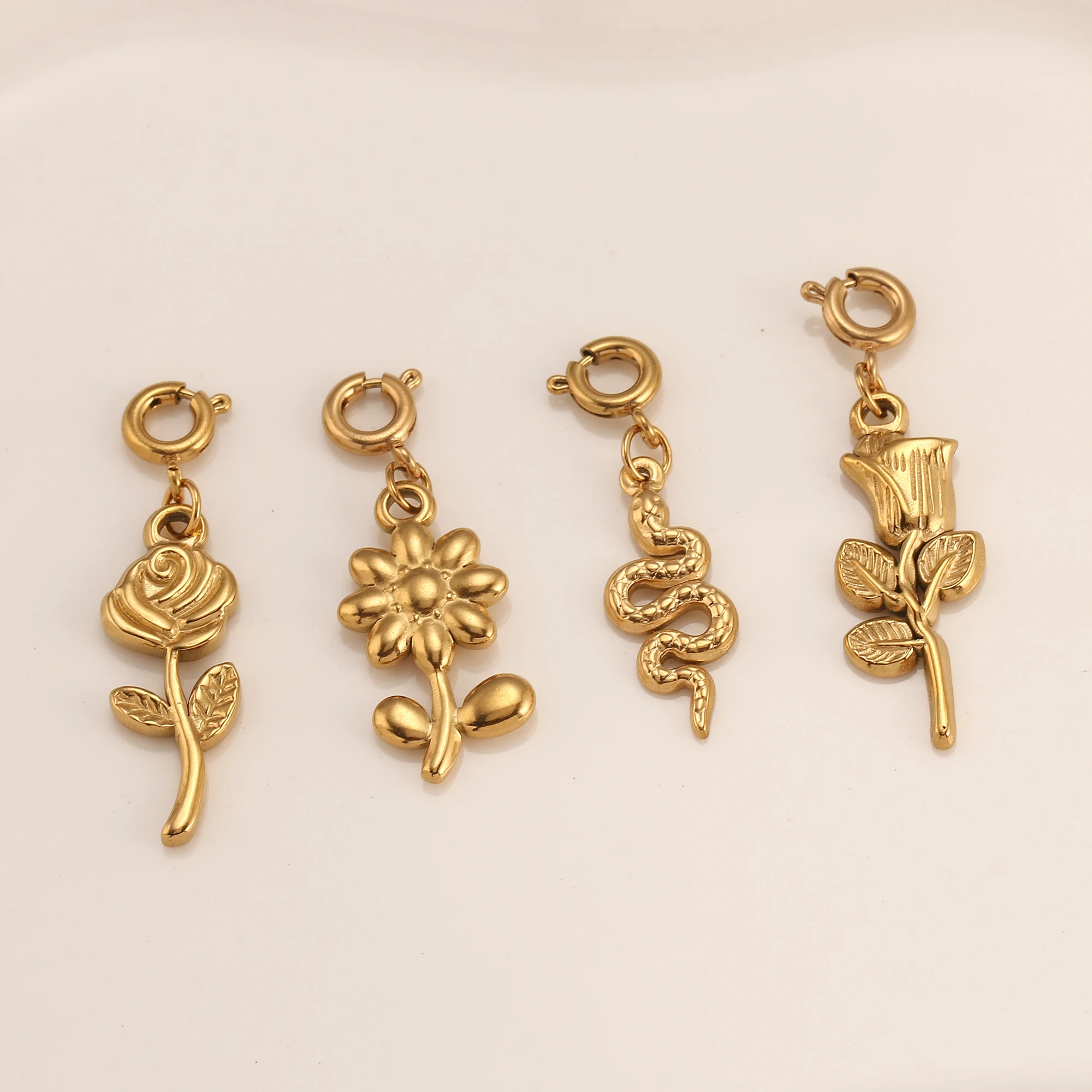 Rose/Tree of Life/Love Heart Charms for Jewelry Makings 18K PVD Plated Stainless Steel Pendants DIY Necklace Earring Accessories