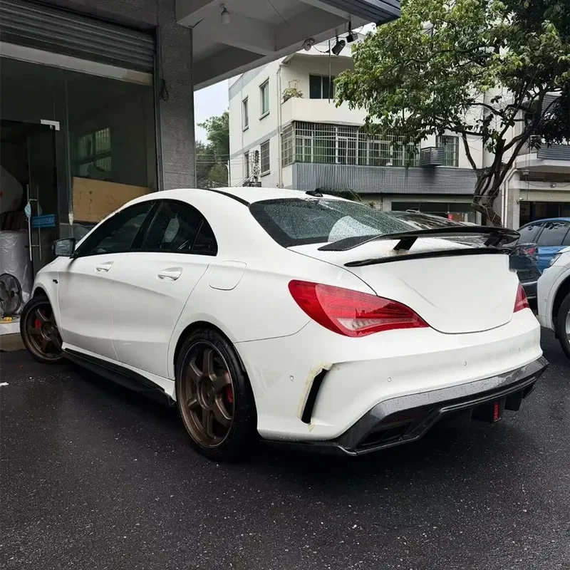 High Quality Carbon Fiber Rear Trunk Wing