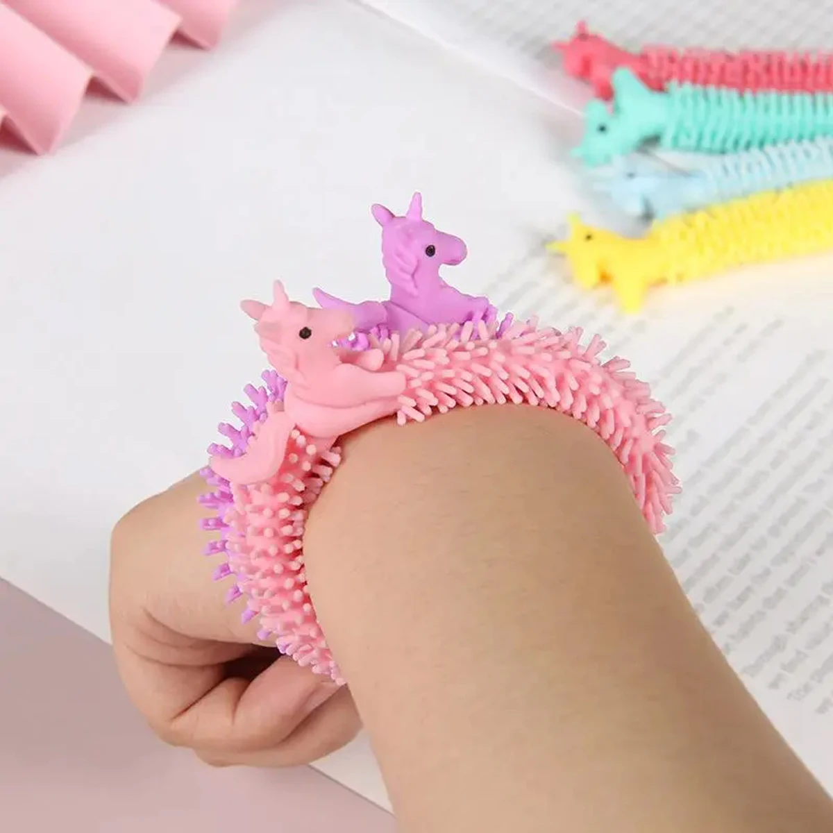 Cuerda elástica de unicornio para aliviar el estrés, juguete colorido para aliviar el estrés, 6 piezas