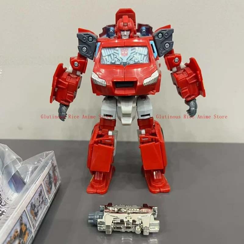 

В наличии: Трансформер (японская версия), серия C-11 Ironhide, фигурка-трансформер, модель, подарок на день рождения, коллекционная фигурка.