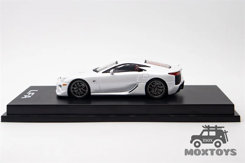 CM MODEL 1:64 LFA Pearl white Diecast Model Car