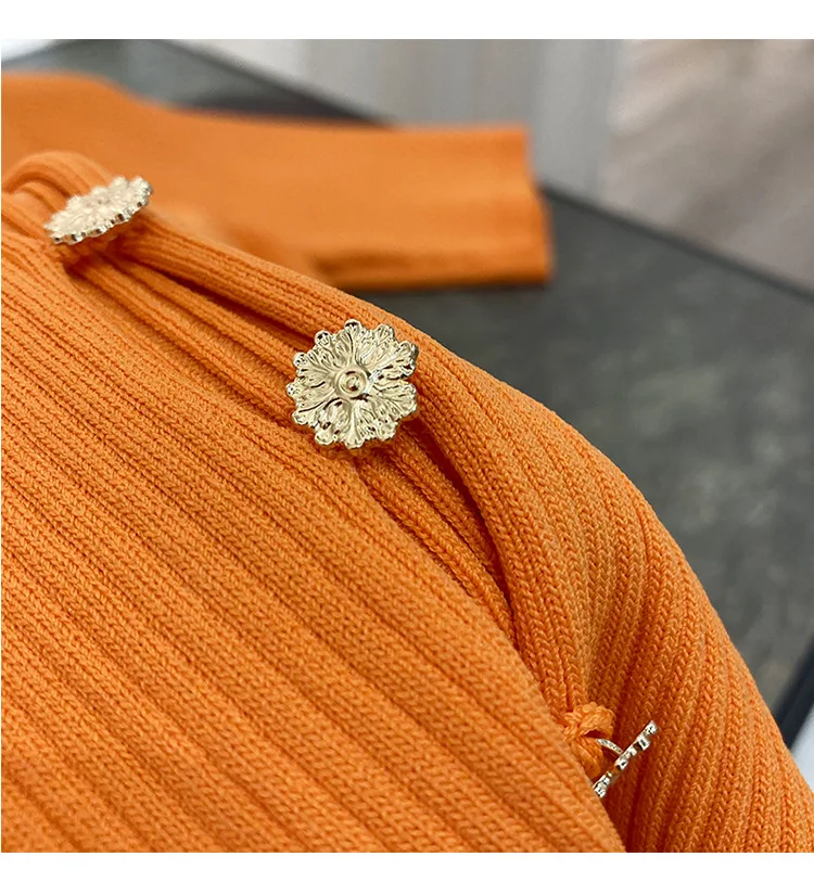 Orange top hollowed out daisy button knitted sweater for women V-neck slim fit short sleeved T-shirt thin style 2024 summer