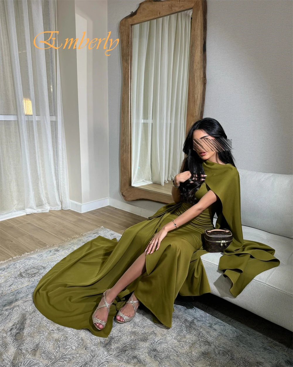 Aangepaste prachtige avondjurk met één schouder en lange mouwen Temperamentpaneel Trein galajurken Hoge kwaliteit satijnen feestjurken