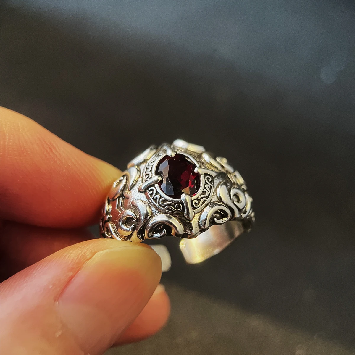 Retro Red Heart Crusades Vine Adjustable Open Ring For Men Women Dark Gothic Edgy Brass Jewelry Vintage Accessories Unisex Gift