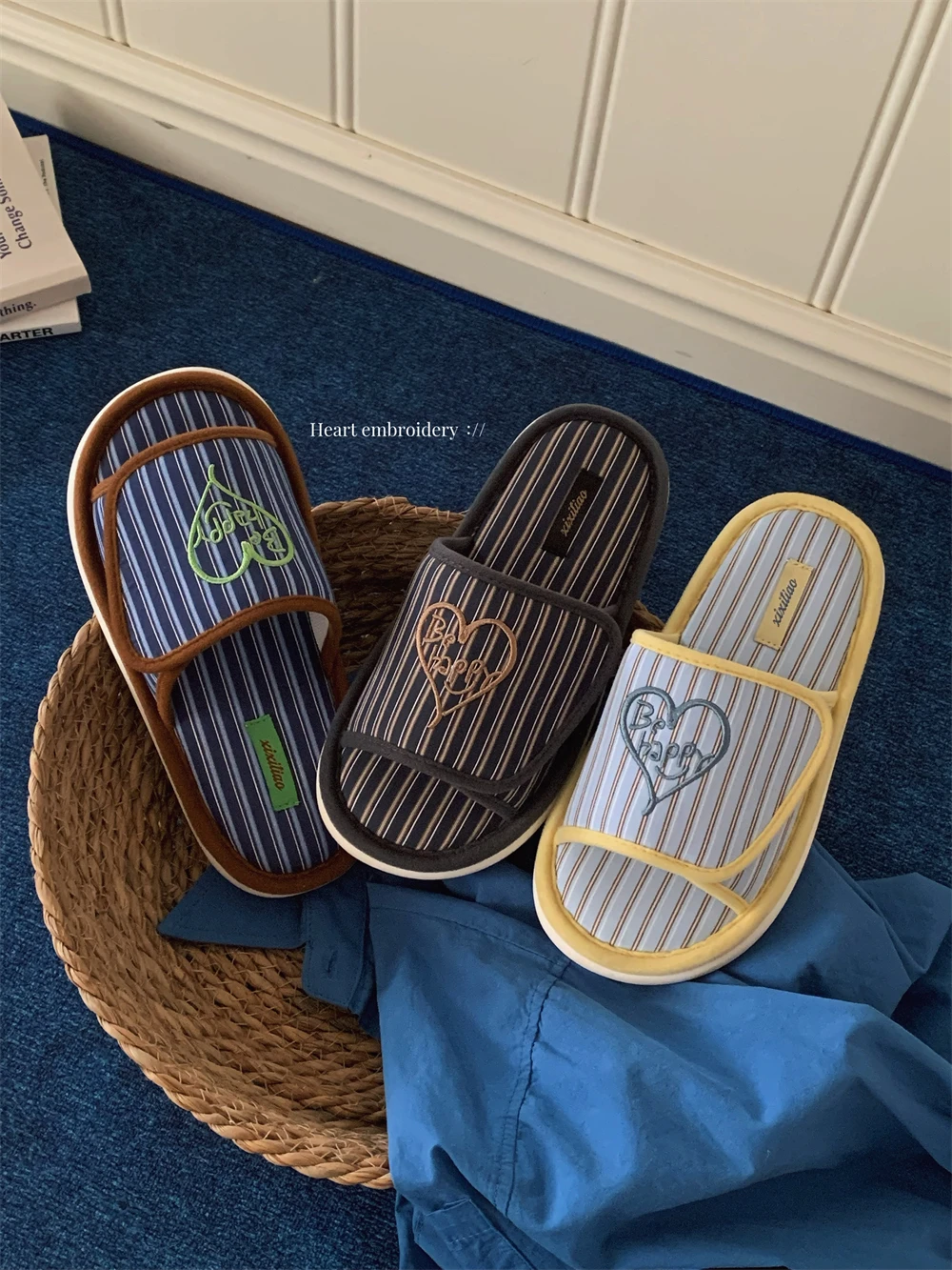 

Ретро-тапочки из хлопка и льна с вышивкой, повседневные домашние тапочки, мягкие, нескользящие, для женщин, весна-лето