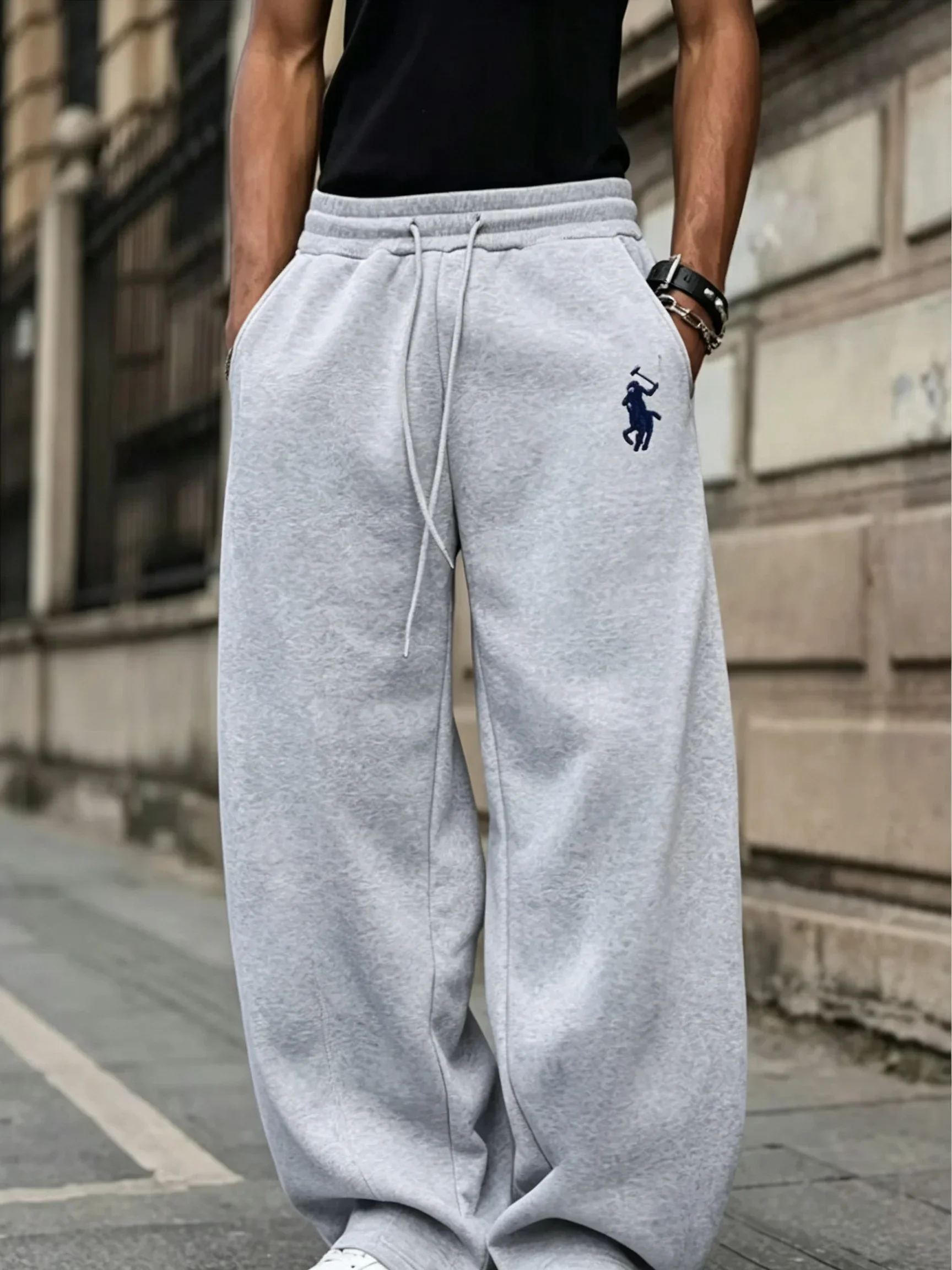 2026 Herren Streetwear Weite Jogginghose mit Hufeisen-Stickerei, lässige Sport-Langhose, modische lockere Hose für den Herbst – Detail 3