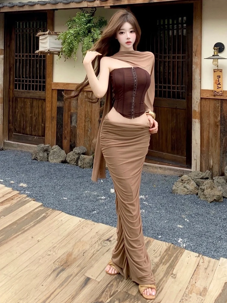

Retro Sexy Fishbone Netting Bodysuit Skirt Set Trendy Desert Wasteland Style Slim Fit Half Length Long Skirt Ensemble