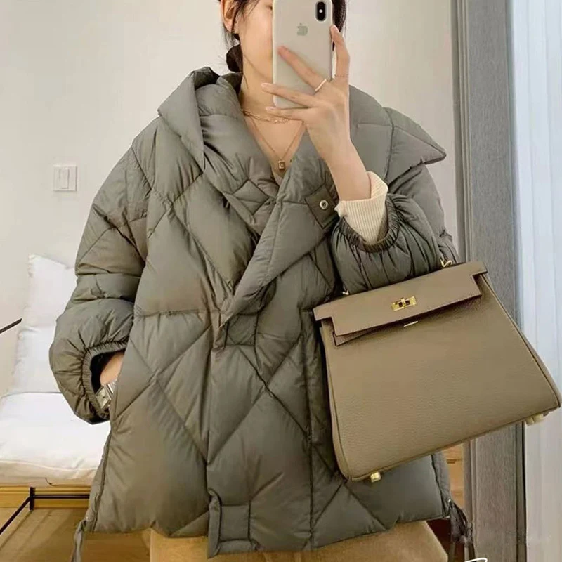 بطة أسفل سترة مع غطاء محرك السيارة للنساء ، معطف فضفاض غير رسمي ، أكثر من حجم ، أبيض ، أبلى الدافئة ، والأزياء ، جديد ، الخريف ، الشتاء ، 2023