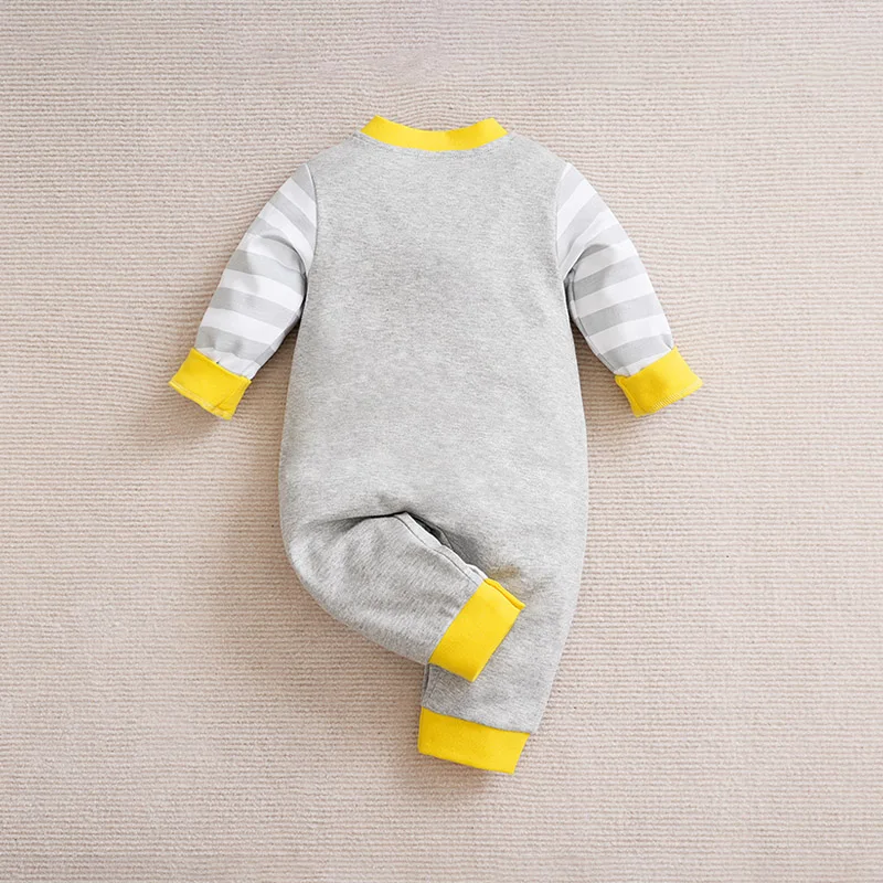 Baby Boy And Girl Newborn Jumpsuit Children\'s Clothing Baby Cute Cartoon Giraffe Spring And Autumn Season Long Sleeved Jumpsuit