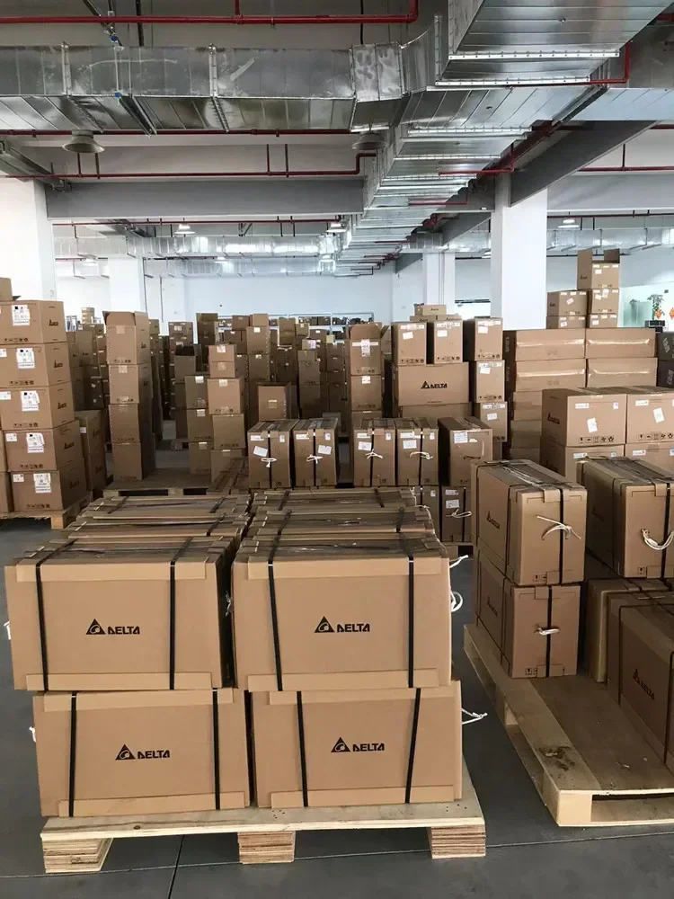 Модуль программируемого контроллера ПЛК Delta 2025 DVP06XA-S2, новый, оригинальный, подлинный