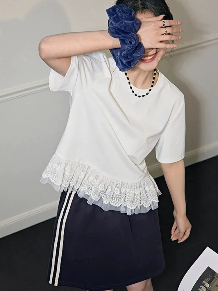 Bluzka damska letnia z falbankami i koronką, prosty krój, luźny krój, styl koreański, idealna do pracy.