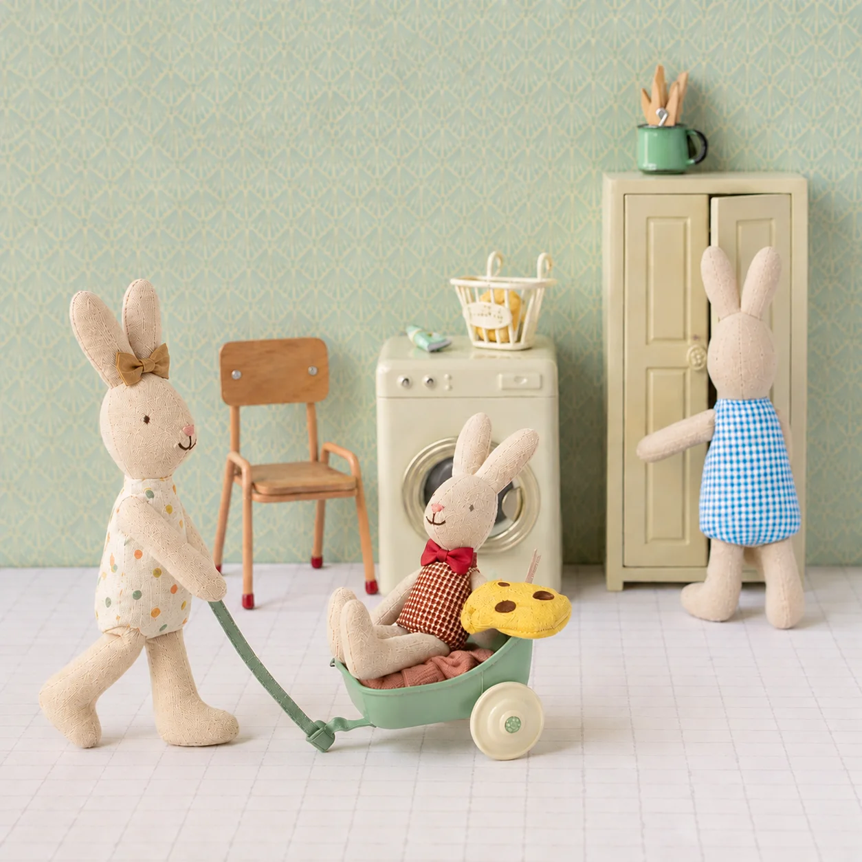 Handmade Linen Bunny Doll Montessori Pretend Play Toy Soft Fabric Rabbit Doll Kids Gift Role Play Toy Nursery Room Decor