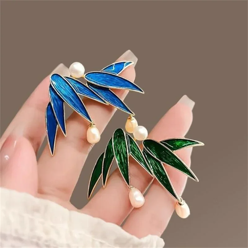 1Pc Cute Leaves Dewdrops Brooch for Men Women Fashion Bamboo Brooches Pins Jewelry Trendy Accessories Summer Holiday Gifts 2024