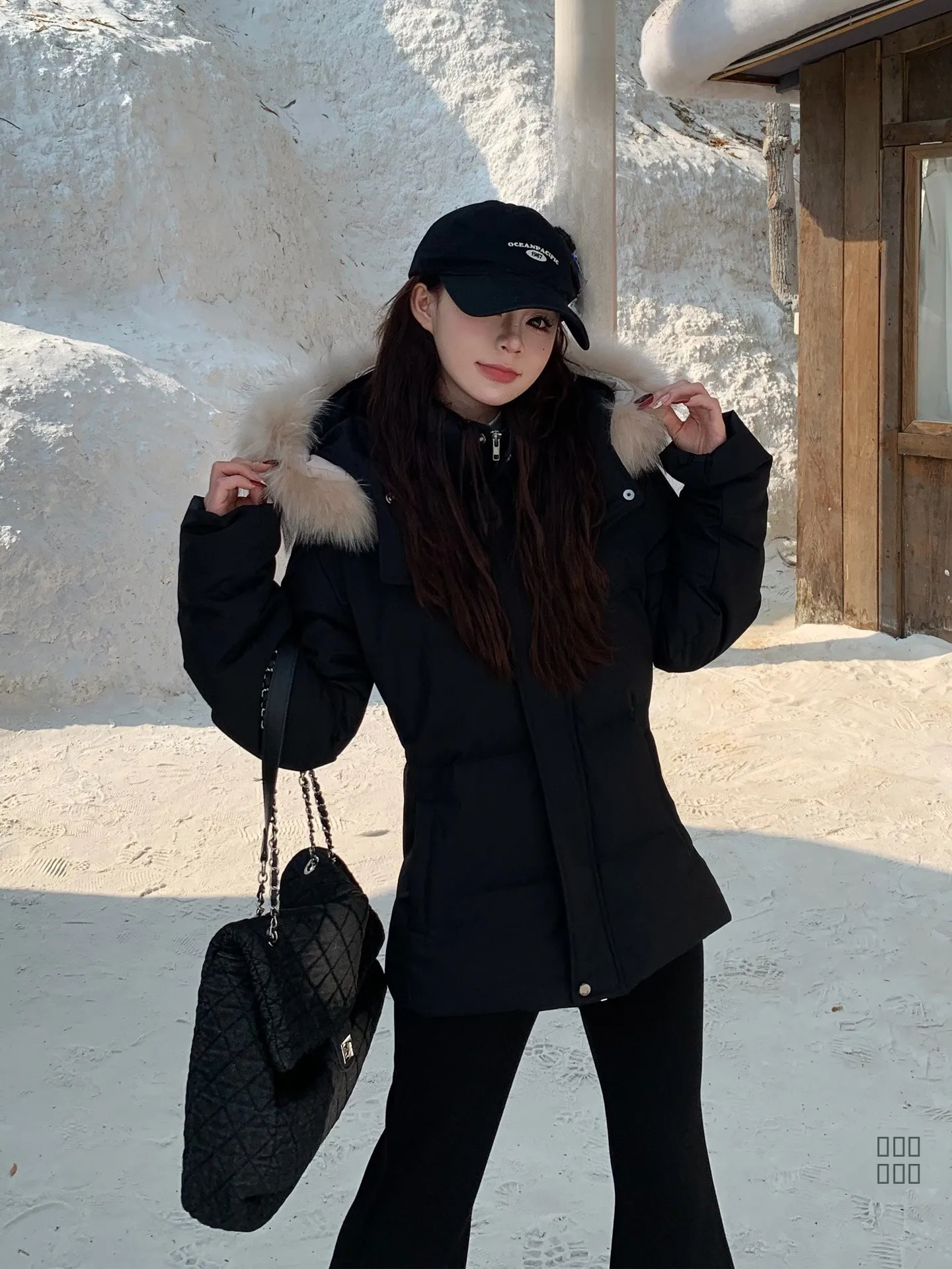 

Warmth Women's ort Coat White Du down Hooded Fur Collar Slim Fit Casual Sle Zipper Closure Cold Resistant Jaet