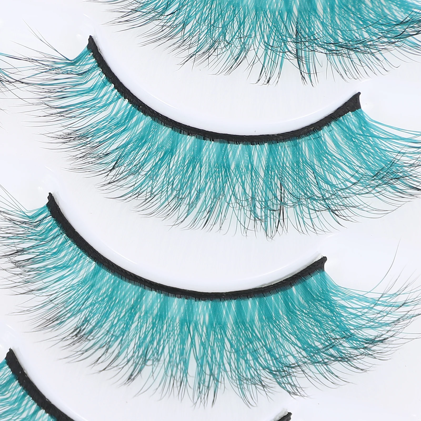 10 szt. Kolorowe sztuczne rzęsy wykonane z materiału przyjaznego dla skóry, lekkie i wygodne w noszeniu, zapewniające intensywny wygląd oczu, hurtowo.