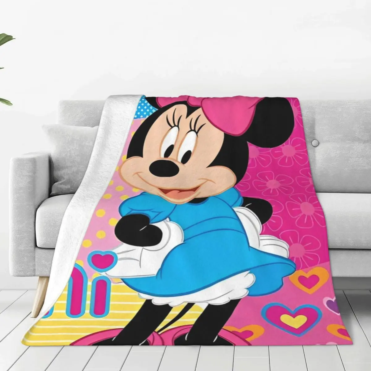 Animated Movie Mickey, Minnie Warm Soft Blanket Travel Office Plush Throw Blanket Fluffy Home Decor Flannel Bedspread Sofa Bed