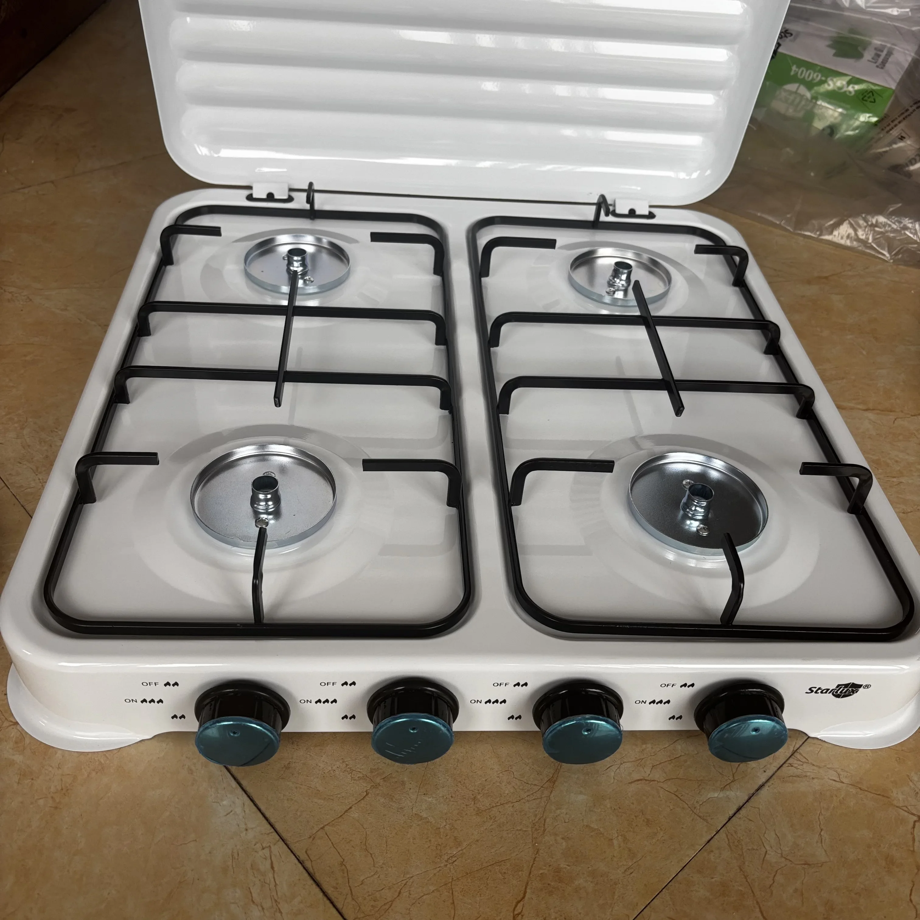 

4 Burner Gas Stove Manual Ignition LPG Cooktop Compact Design for Home Kitchen CAD